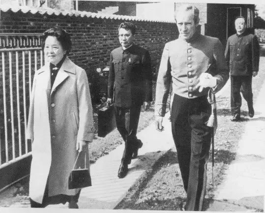 1676649935125116.jpg 6542DAFD9FBFDCBD7607082DFCD9F1AE.jpg